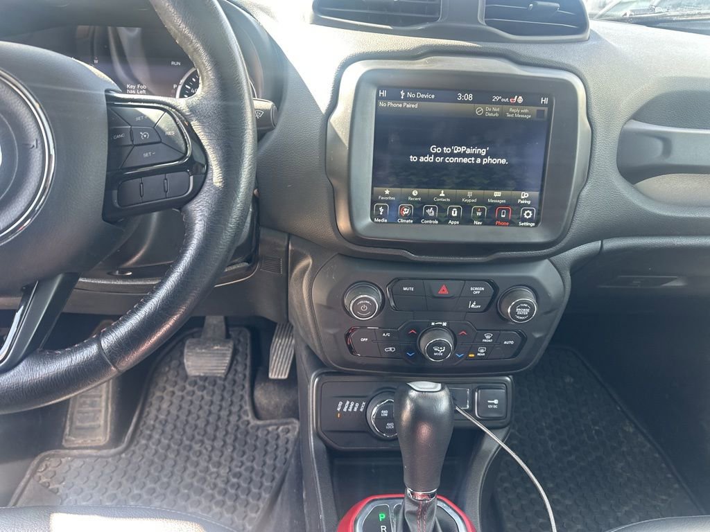 Used 2022 Jeep Renegade Trailhawk w/ Sun/Sound Group image 22