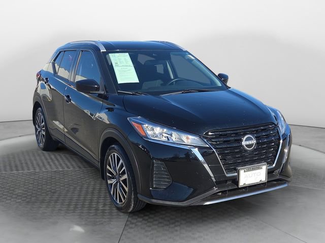 Used 2023 Nissan Kicks SV FWD image 7