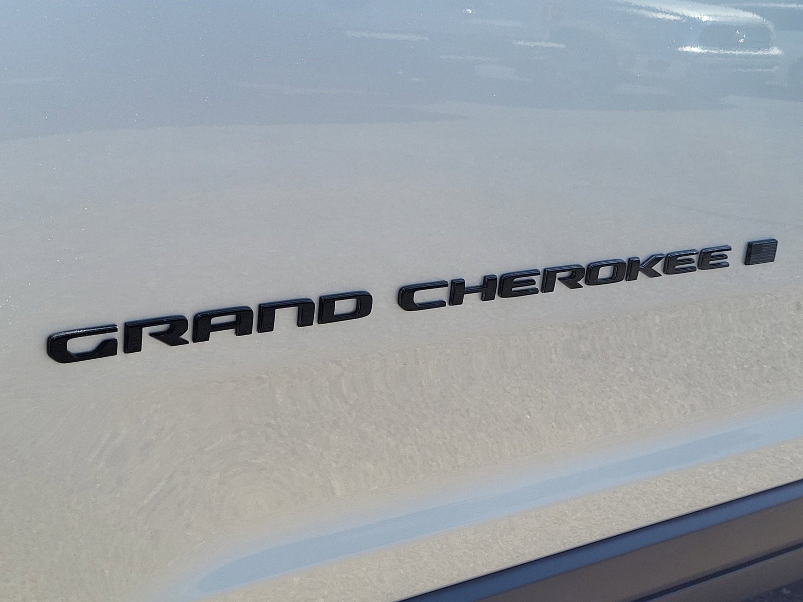 New 2025 Jeep Grand Cherokee L Altitude image 27