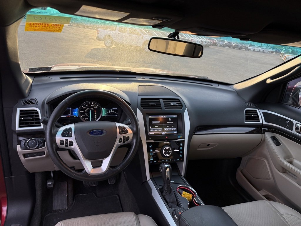 Used 2014 Ford Explorer Limited w/ Equipment Group 301A image 11