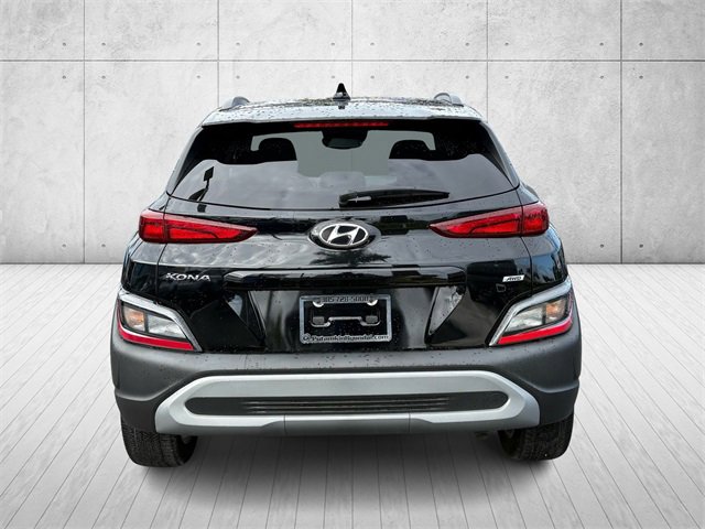 Used 2023 Hyundai Kona SEL image 4