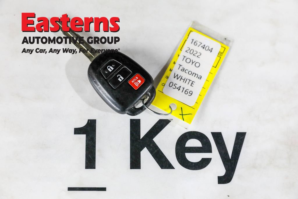 Used 2022 Toyota Tacoma SR w/ SR Convenience Package image 23