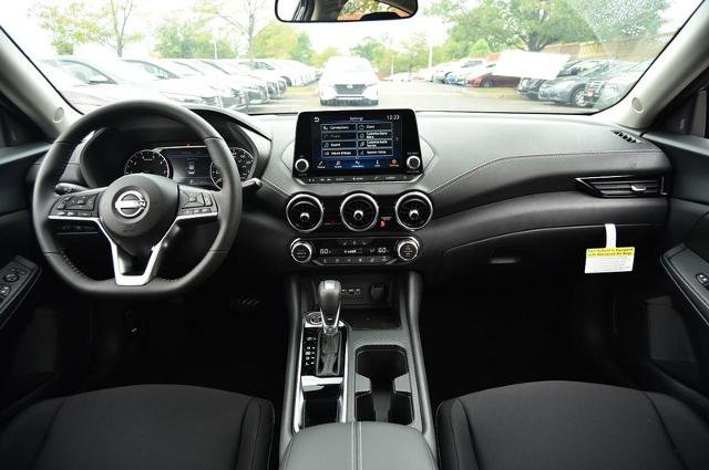 New 2025 Nissan Sentra SV w/ All-Weather Package image 8