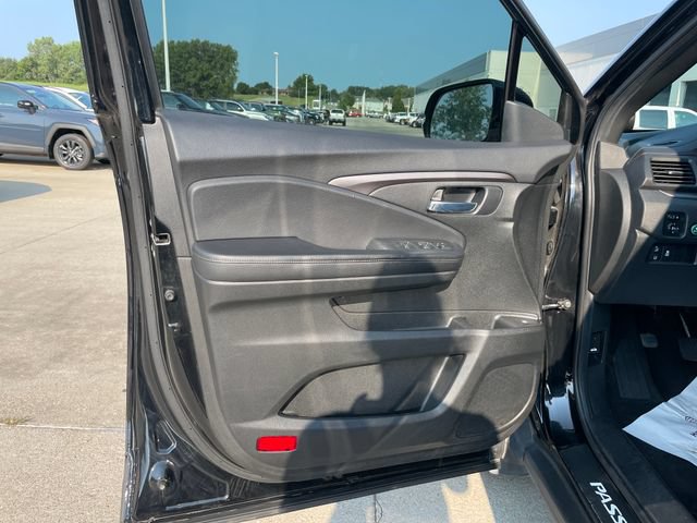 Used 2021 Honda Passport Sport image 33