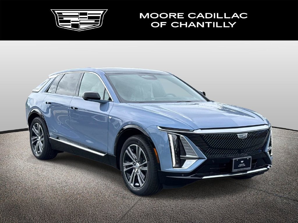 New 2027 Cadillac Lyriq Luxury w/ LPO, Floor Liner Package