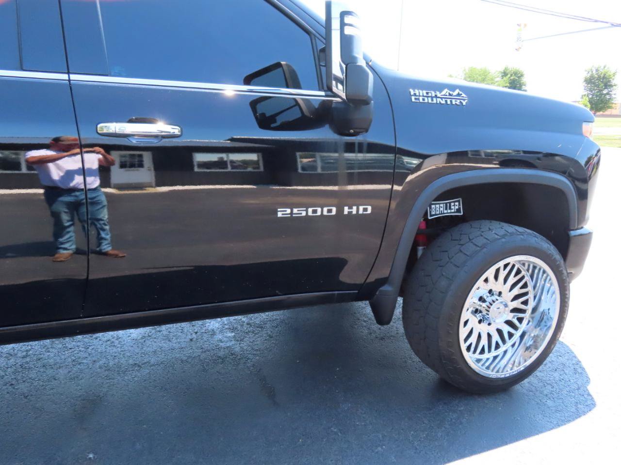 Used 2020 Chevrolet Silverado 2500 High Country w/ Z71 Off-Road Package AWD/4WD image 24