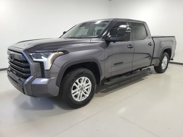 Used 2023 Toyota Tundra SR5 w/ SR5 Premium Package AWD/4WD image 3