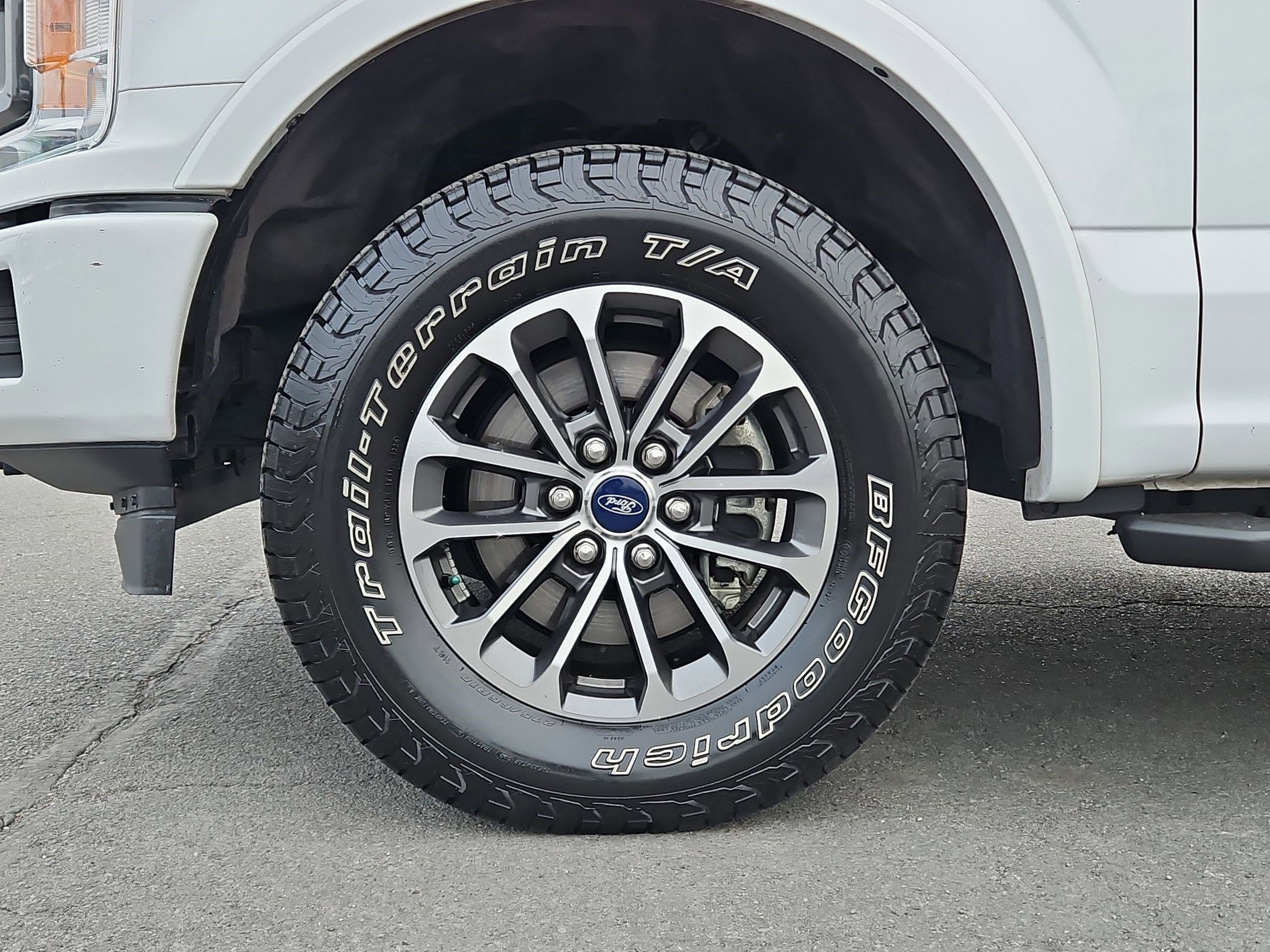 Used 2019 Ford F150 XLT w/ Equipment Group 302A Luxury image 13