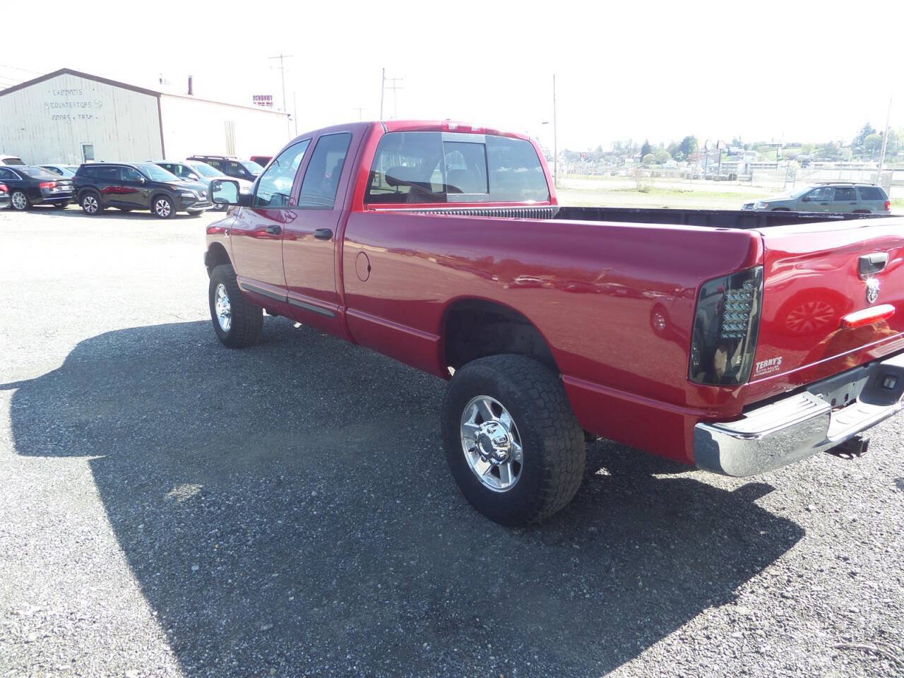 Used 2009 Dodge Ram 2500 Truck SLT w/ Popular Equipment Group AWD/4WD image 6