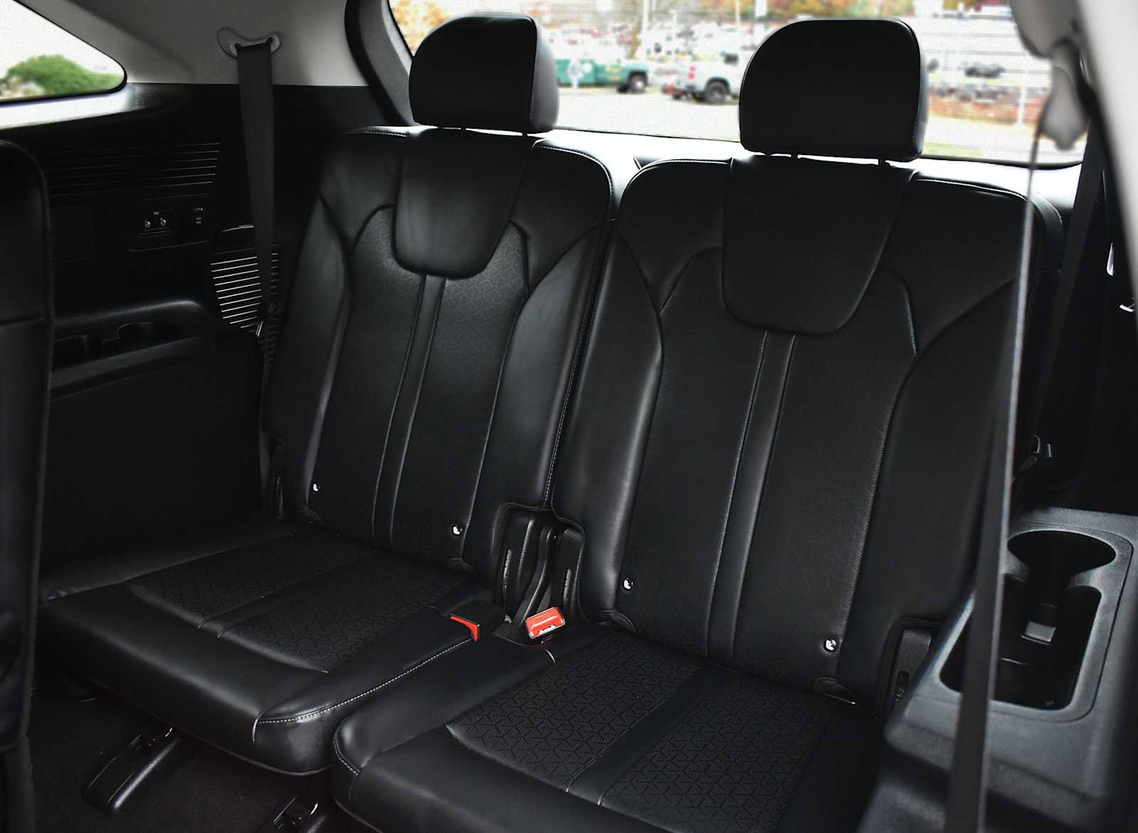 Used 2023 Kia Sorento EX image 13