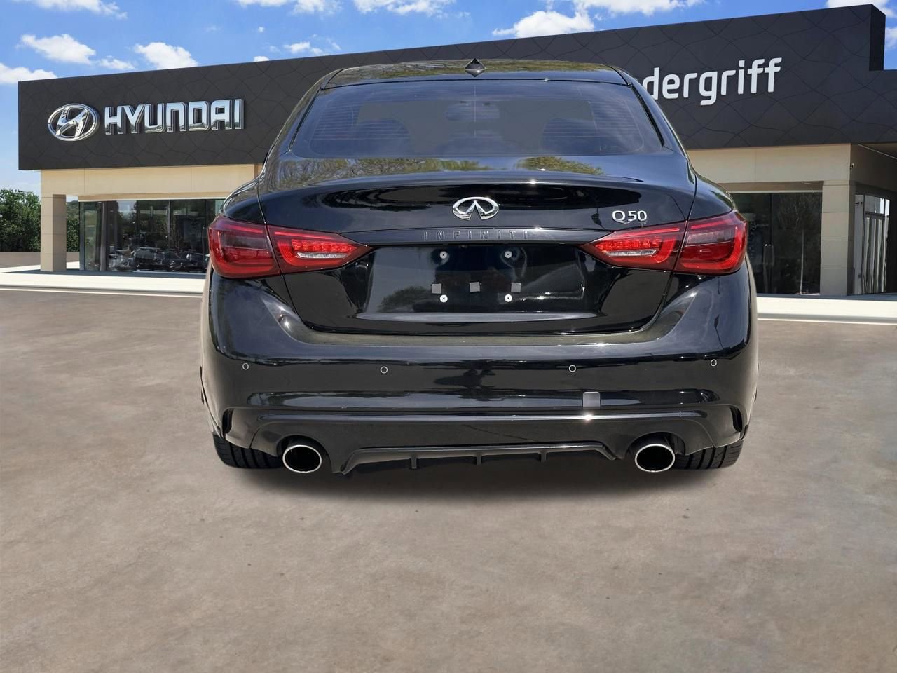 Used 2023 INFINITI Q50 Sensory image 13
