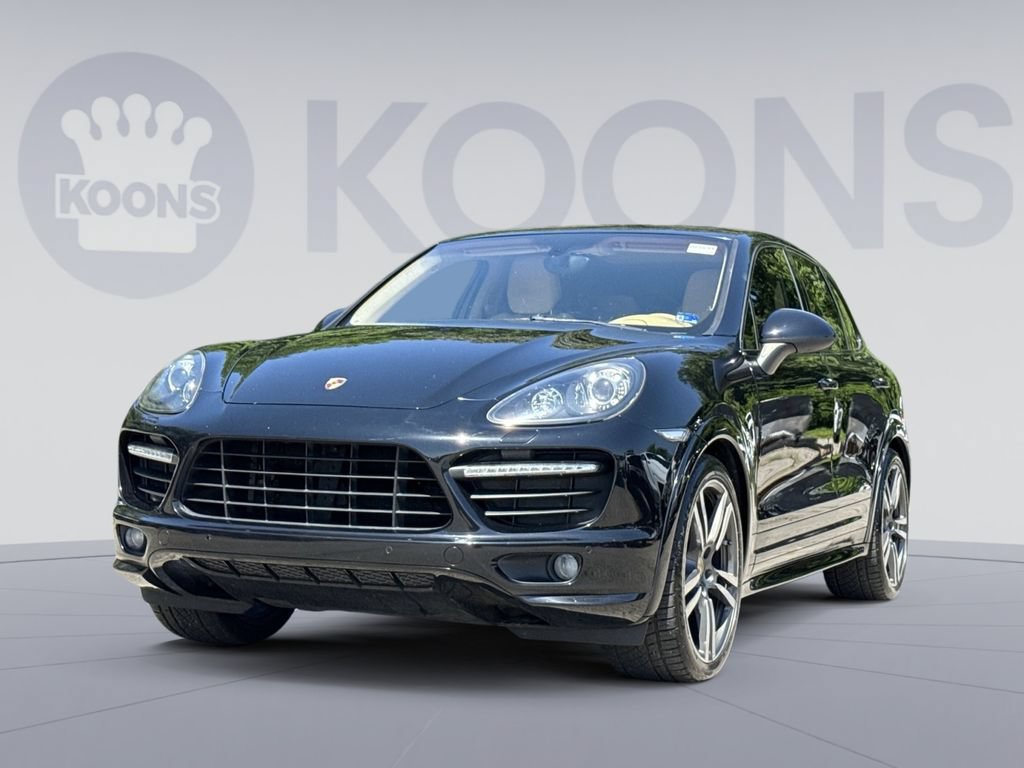 Used 2014 Porsche Cayenne GTS AWD/4WD image 1