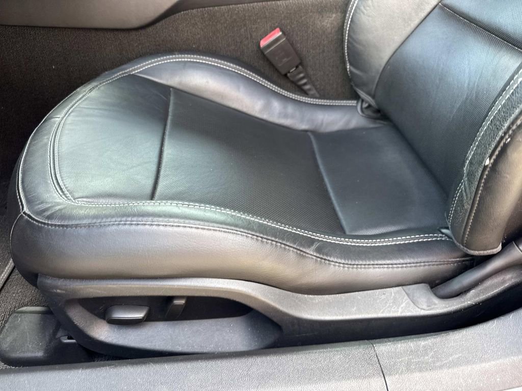 Used 2016 Chevrolet Corvette Stingray Coupe w/ Battery Protection Package image 17