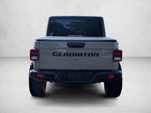 Used 2022 Jeep Gladiator Sport image 6