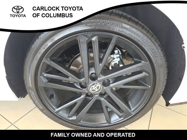 Used 2026 Toyota Camry Hybrid w/ Convenience Package FWD image 10