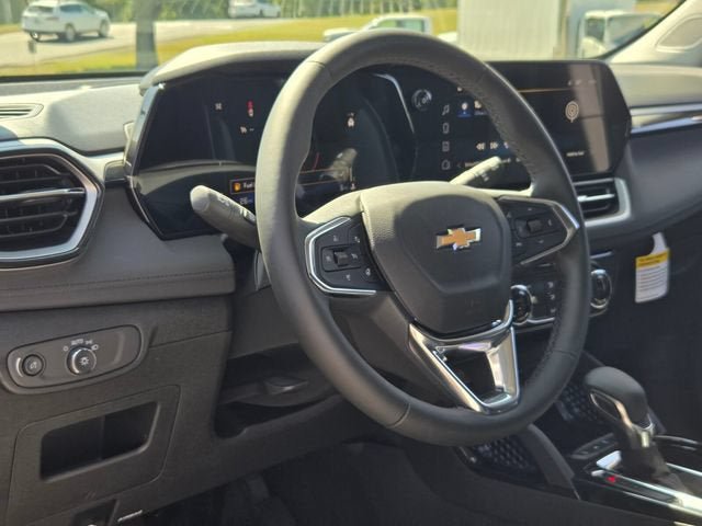 New 2026 Chevrolet TrailBlazer LT w/ Convenience Package FWD image 9