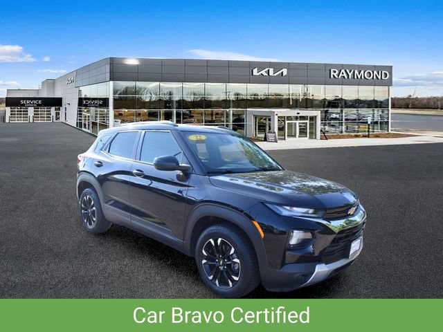 Certified 2022 Chevrolet TrailBlazer LT FWD image 1