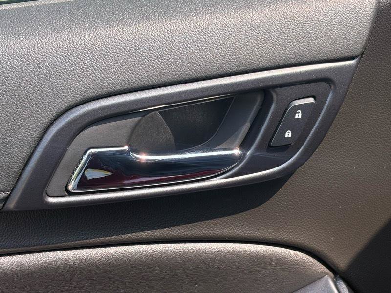 Used 2019 Chevrolet Tahoe LS RWD image 15
