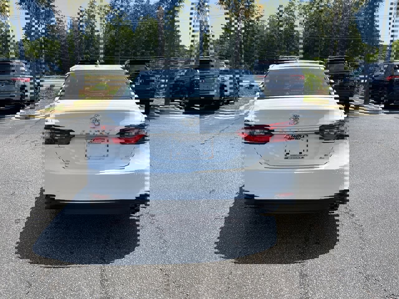 Used 2024 Toyota Camry LE FWD image 9