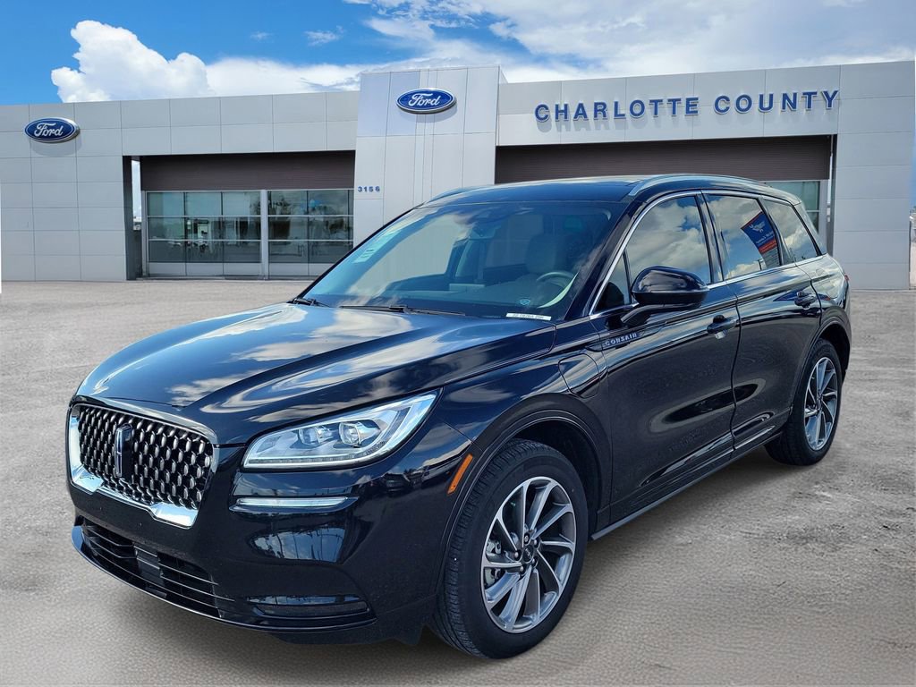 Used 2022 Lincoln Corsair Grand Touring w/ Elements Technology Bundle AWD/4WD image 2