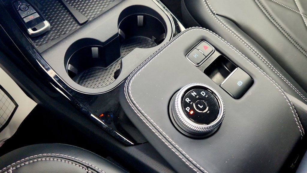 Used 2024 Ford Mustang Mach-E Select w/ Comfort Package Lite image 16