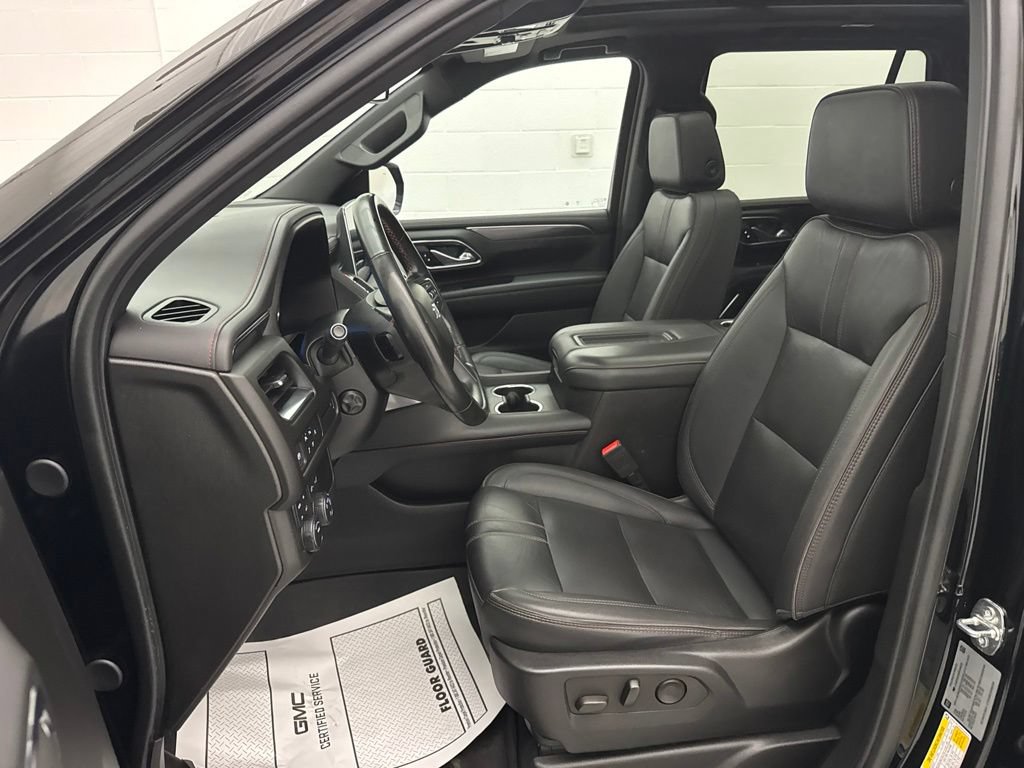 Used 2024 Chevrolet Tahoe RST w/ Luxury Package AWD/4WD image 23