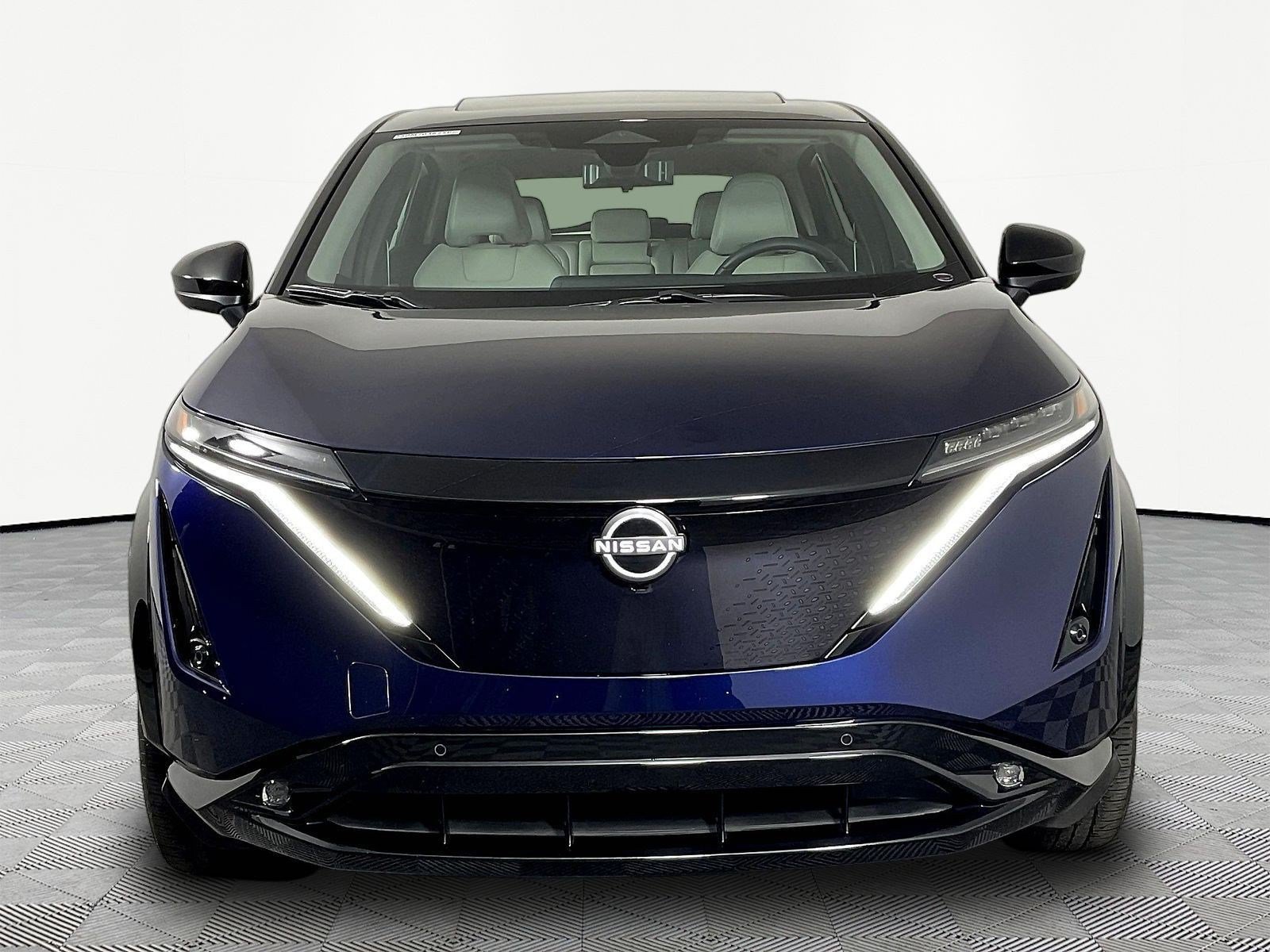 Certified 2023 Nissan Ariya AWD image 2