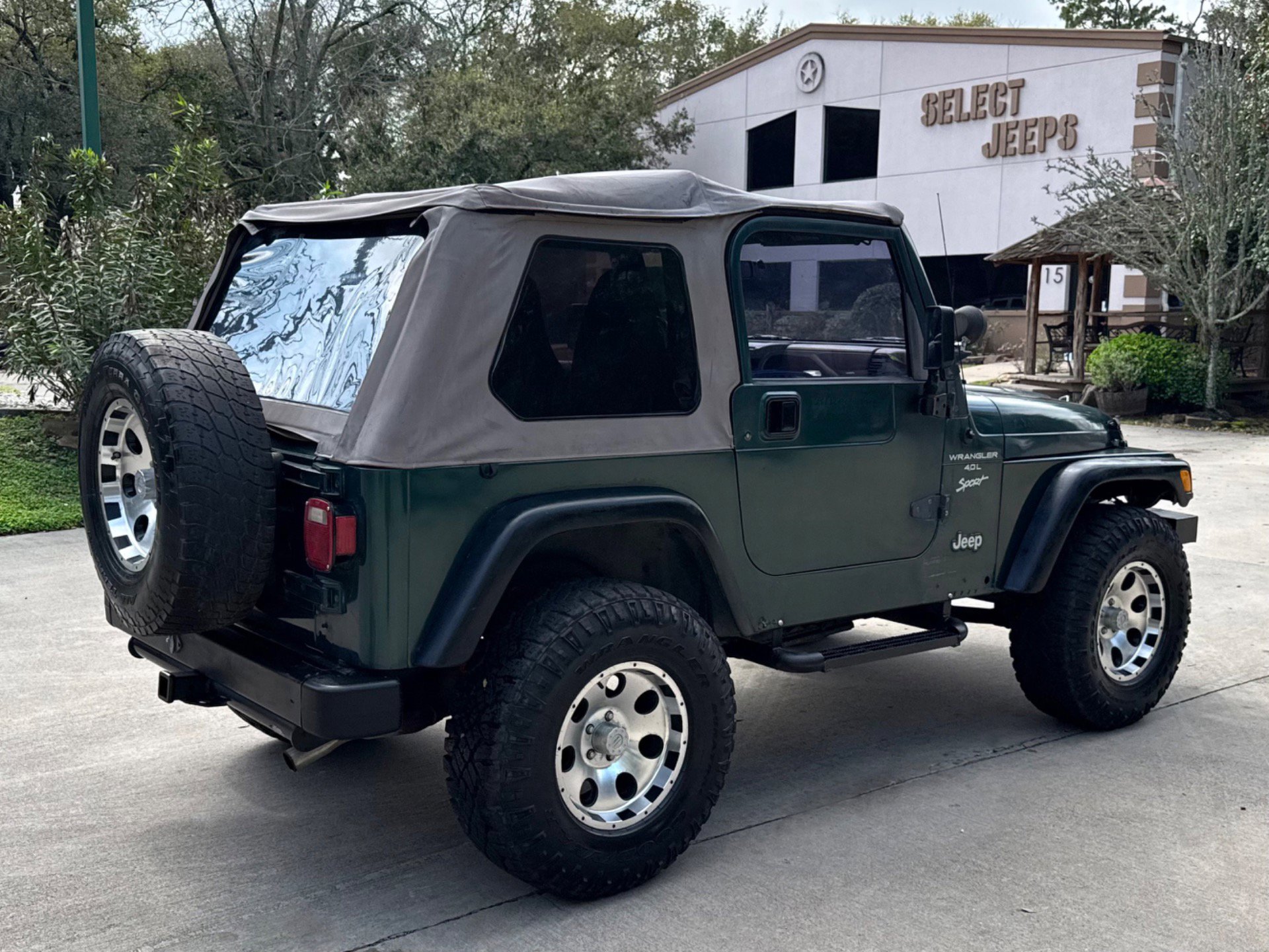 Used 2000 Jeep Wrangler Sport image 15
