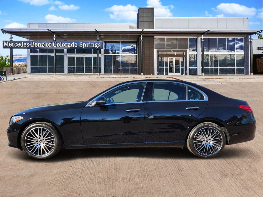 Used 2026 Mercedes-Benz C 300 4MATIC Sedan image 4
