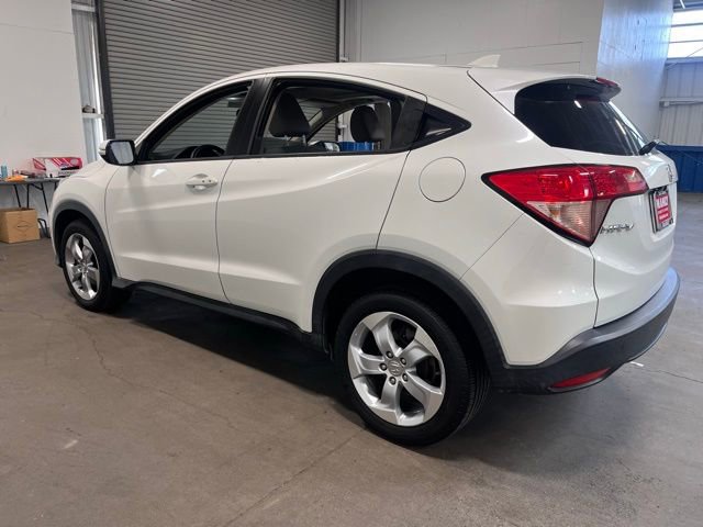 Used 2016 Honda HR-V EX image 5