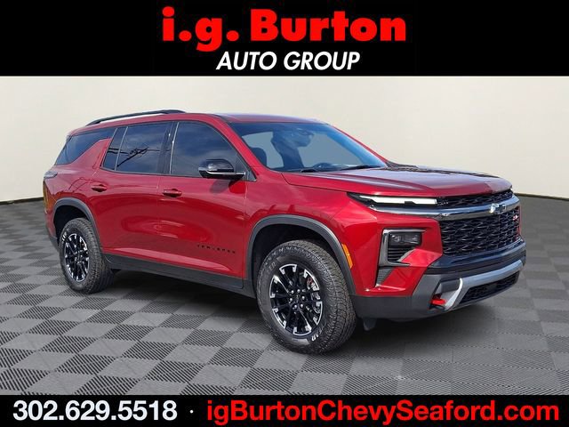 Certified 2025 Chevrolet Traverse Z71 w/ Driver Confidence Package AWD/4WD image 1