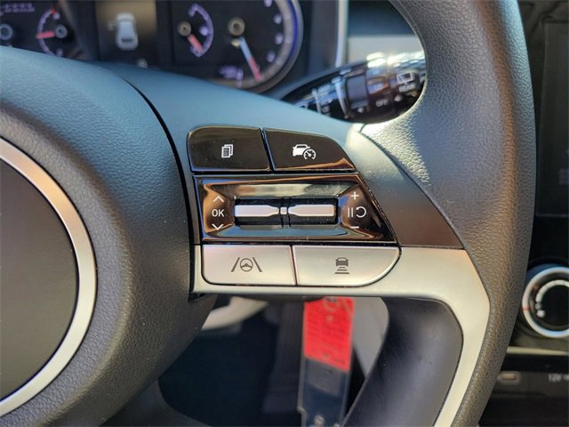 Used 2023 Hyundai Tucson SE image 19
