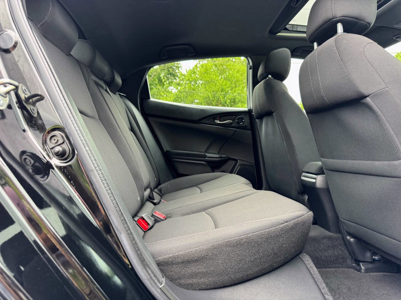 Used 2018 Honda Civic EX image 29
