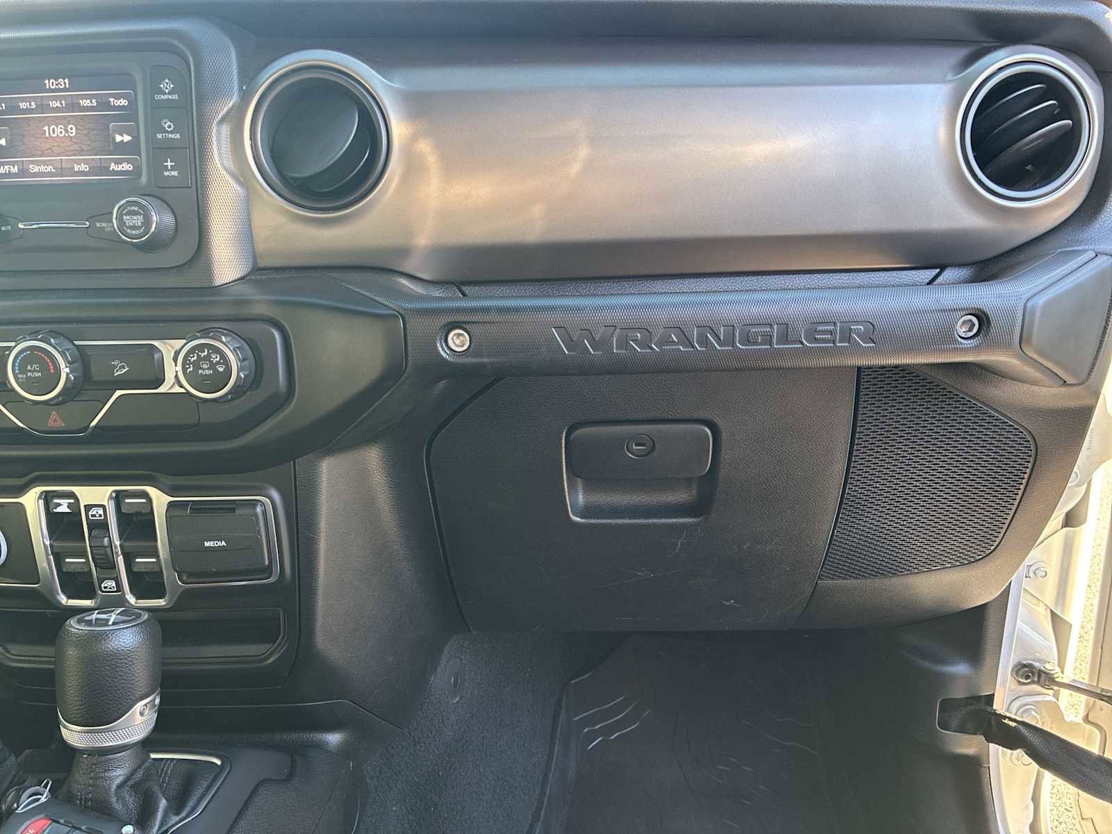 Used 2020 Jeep Wrangler Unlimited Sport image 28