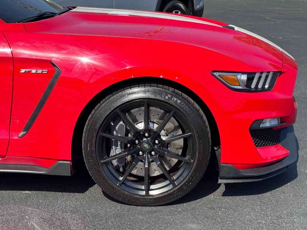 Used 2016 Ford Mustang Shelby GT350 w/ Technology Package image 41