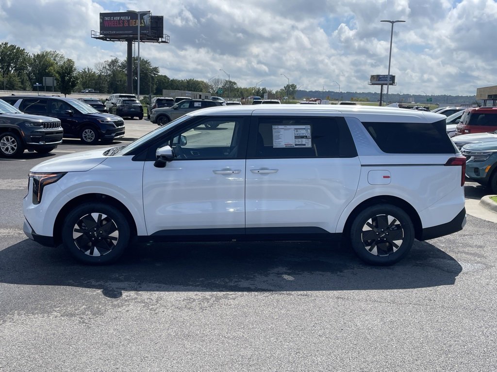 New 2026 Kia Carnival LXS image 4