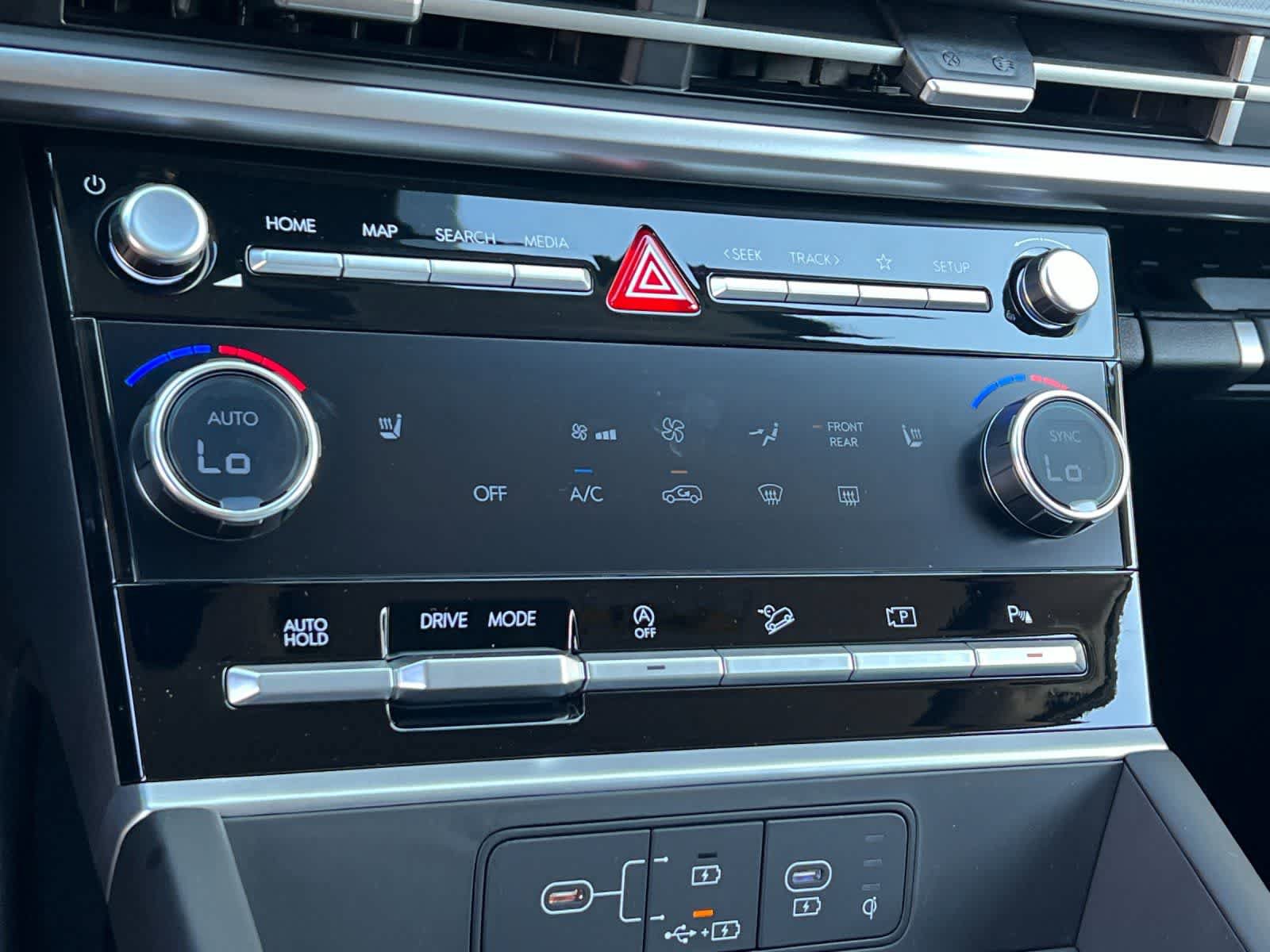 New 2026 Hyundai Santa Fe SEL FWD image 34