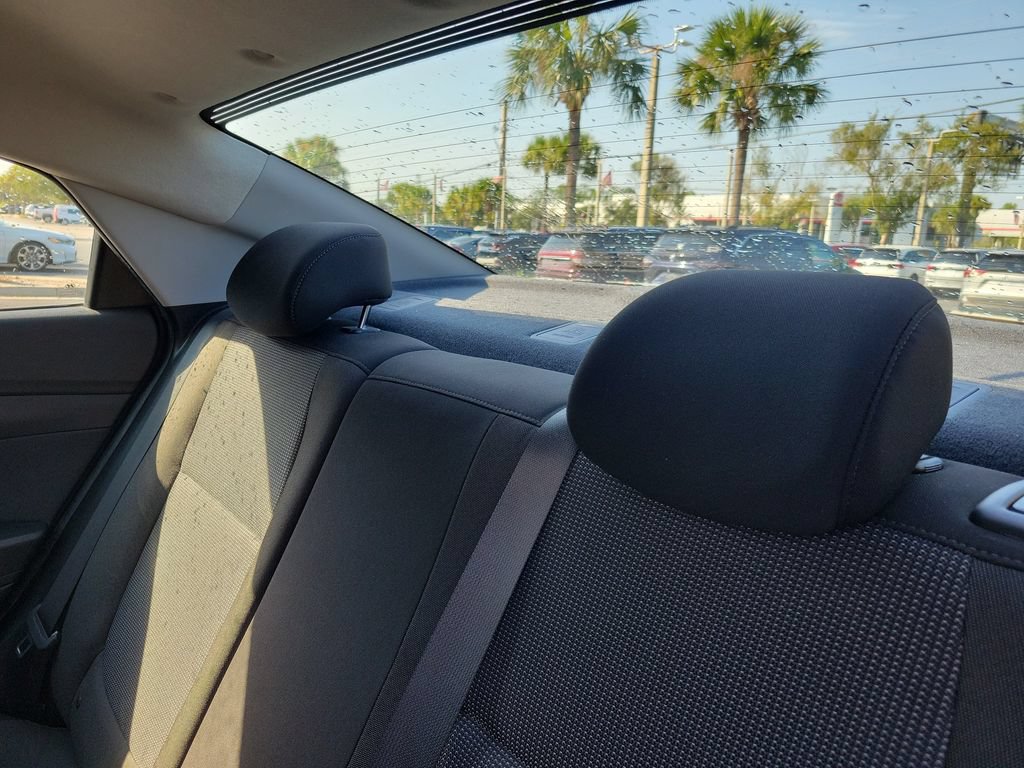Used 2021 Hyundai Accent SE FWD image 15