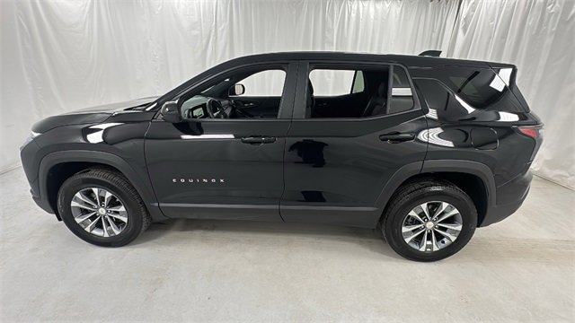 Used 2025 Chevrolet Equinox LT image 6