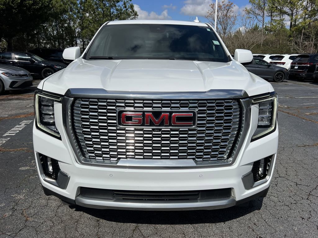 Used 2023 GMC Yukon Denali w/ Max Trailering Package image 2