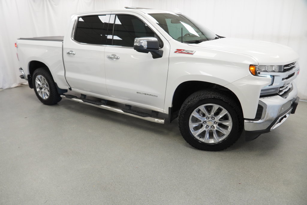 Used 2021 Chevrolet Silverado 1500 LTZ w/ Z71 Off-Road Package AWD/4WD image 13