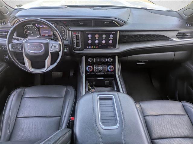 Used 2021 GMC Yukon Denali w/ Denali Premium Package image 16