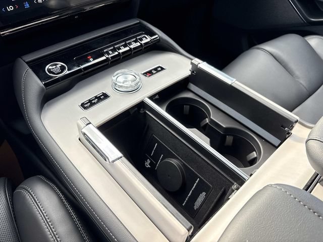 New 2027 Lincoln Navigator L Reserve w/ Jet Appearance Package AWD/4WD image 30