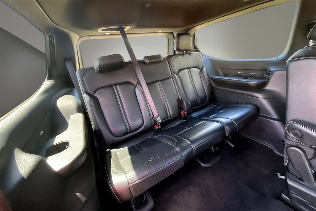 Used 2022 Jeep Wagoneer Series III w/ Flexible Seating Group AWD/4WD image 19