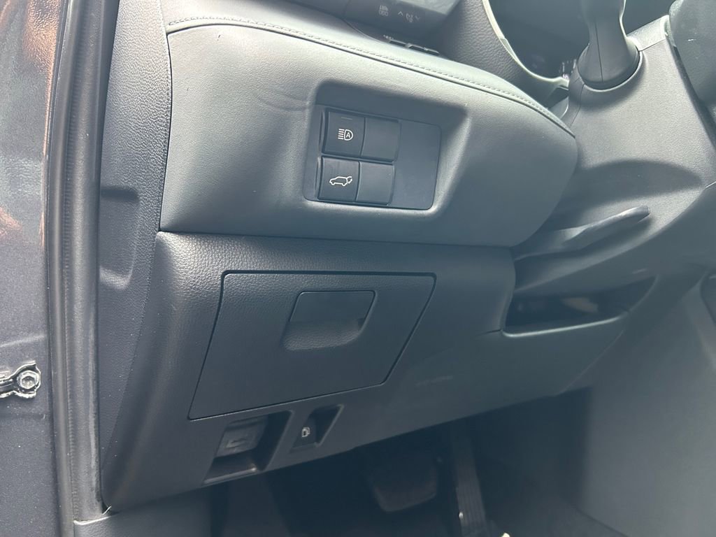 Used 2021 Toyota Highlander XSE image 21