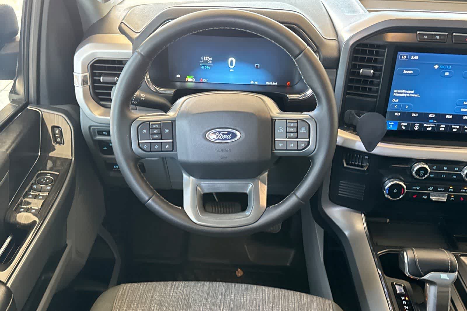 Used 2023 Ford F150 Lightning XLT AWD/4WD image 14