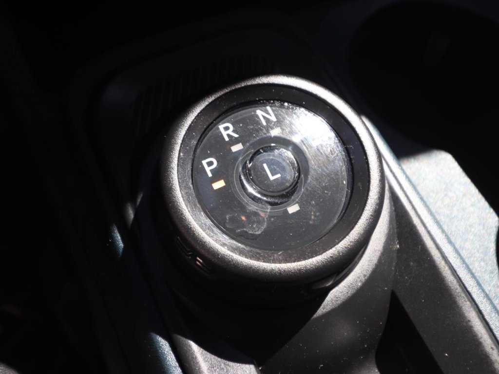 Used 2025 Ford Maverick XL w/ Equipment Group 102A AWD/4WD image 21