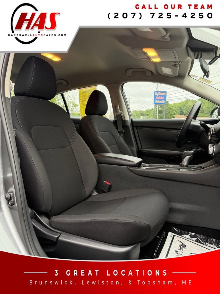 Used 2025 Nissan Sentra S FWD image 13