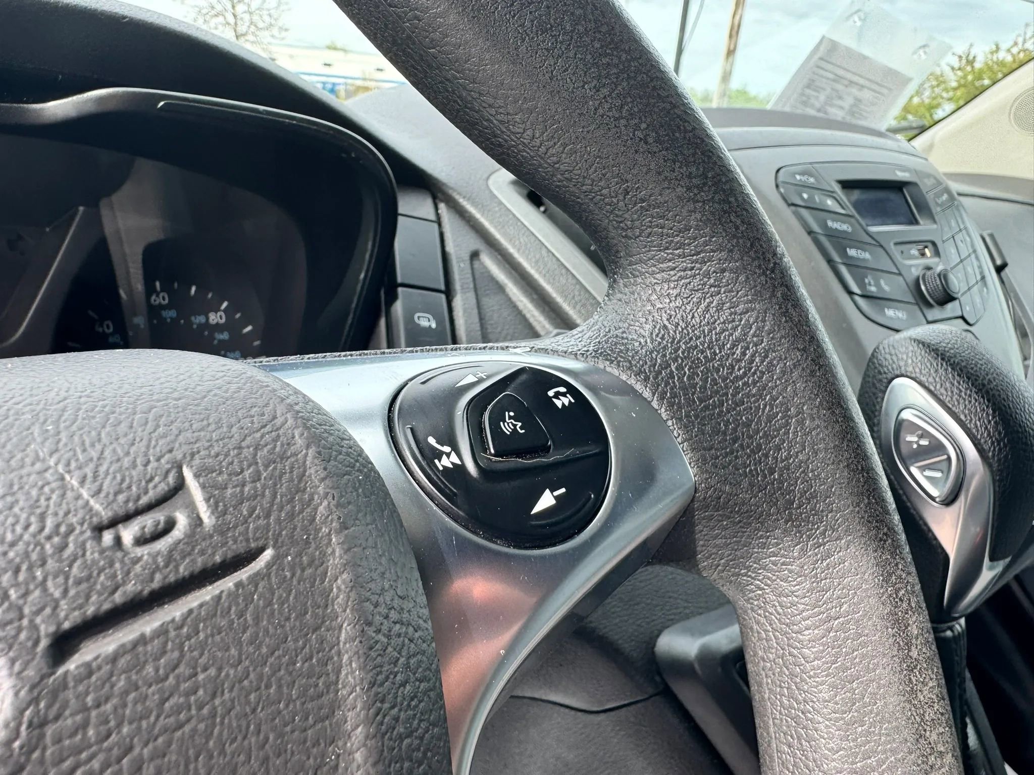 Used 2019 Ford Transit 250 148 High Roof Extended RWD image 17