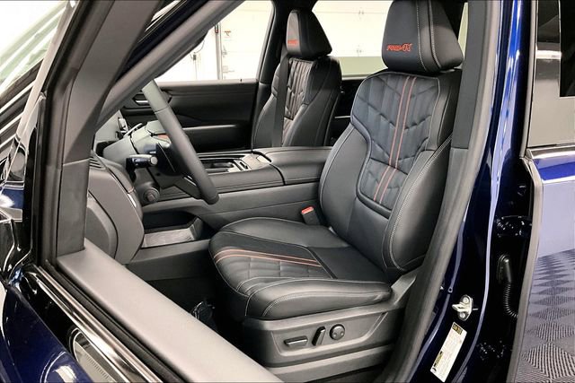 New 2026 Nissan Armada PRO-4X w/ Captain's Chari Seat Package image 10